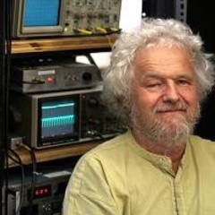 Prof. Simon Laughlin