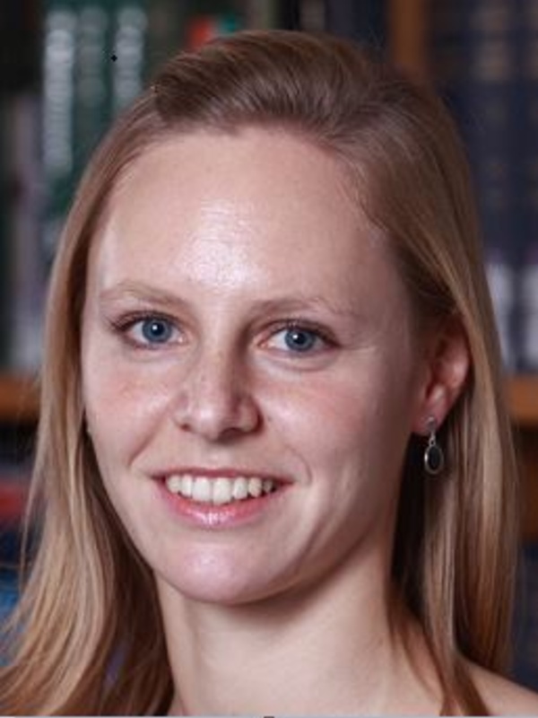 Dr Helena Knowles