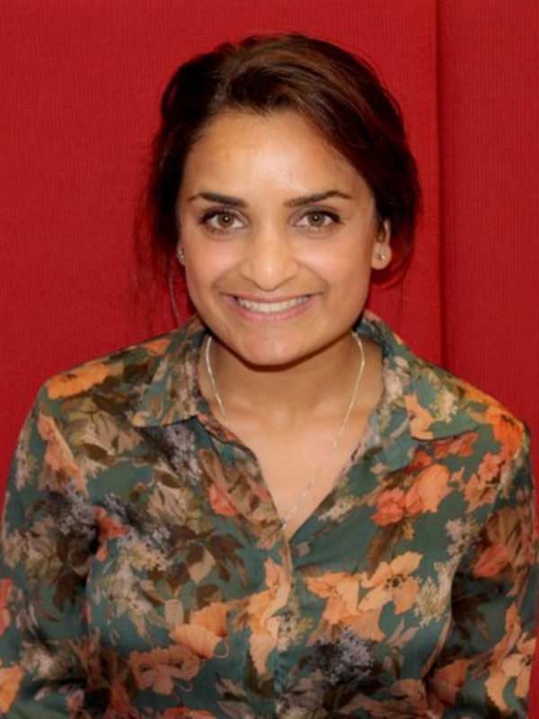  Swetha Lingamgunta