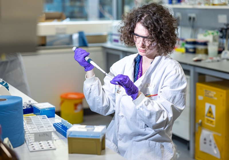 Francesca in the laboratory. Image credit: Martin Bond